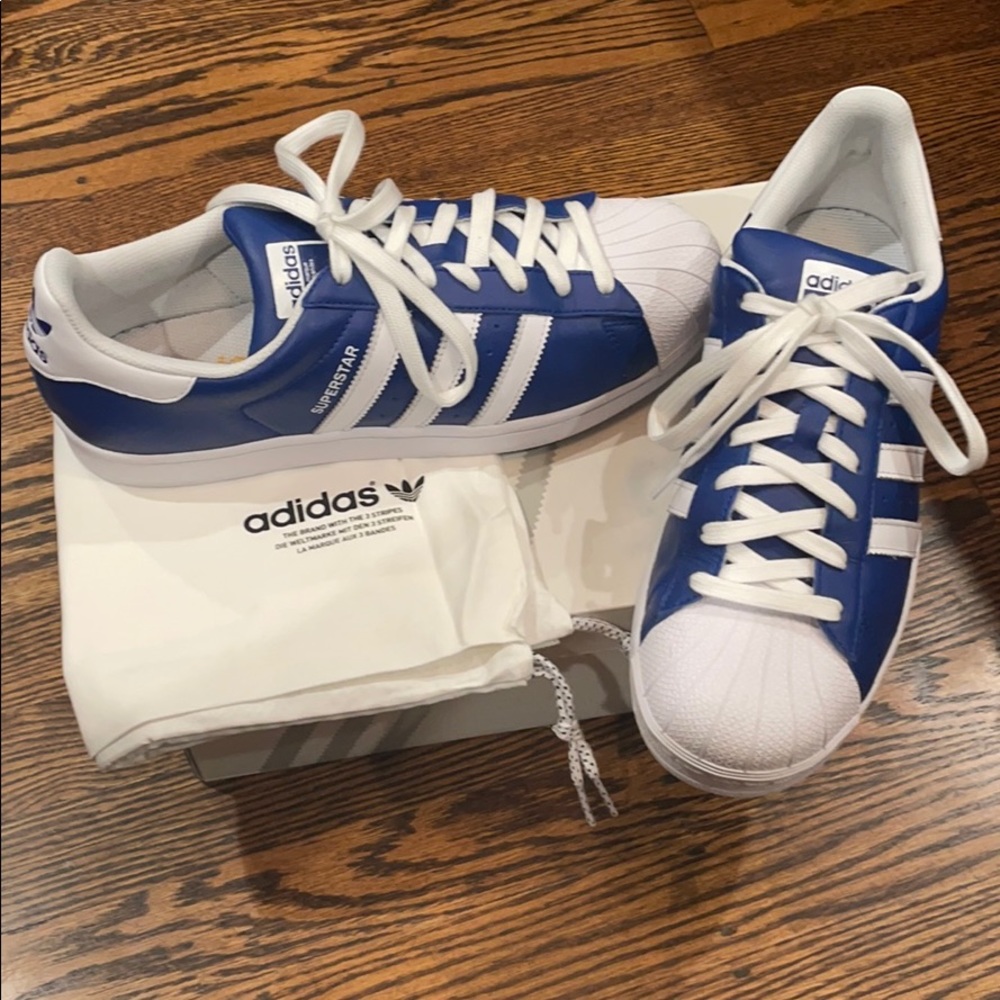 RARE Custom Facebook Adidas LIKE NEW Size 10